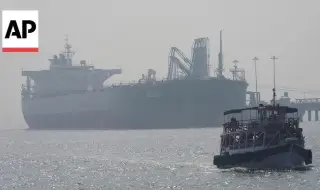 Тръмп призова Иран да не събира такси за преминаване през Ормузкия проток