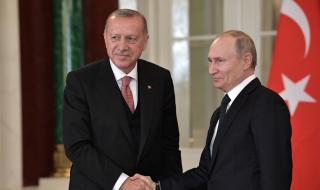 Ердоган рискува и избра руското, но му се размина