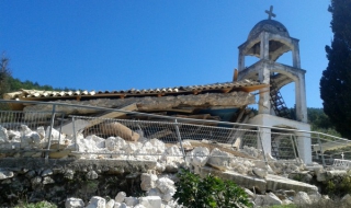 Трус измести остров Лефкада с 36 см.