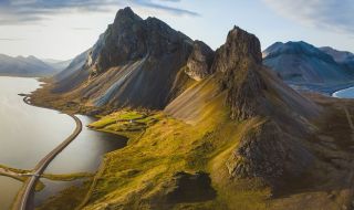 Исландия може да е върхът на потънал континент