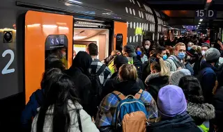 Умишлени пожари! Трети палеж на кабели по железопътна линия в Германия
