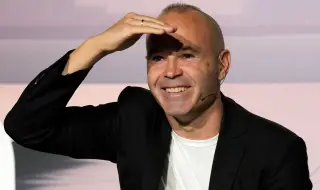 Андрес Иниеста: „Да се опиташ да неутрализираш Меси е като да се бориш с вятъра"