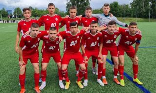 Синът на Любо Пенев бележи за юношите на ЦСКА
