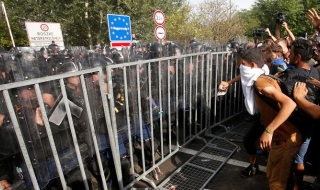 10 г. затвор за сириец, обвинен в тероризъм заради бунт на унгарската граница