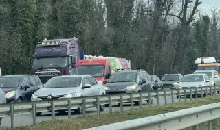 Засилен трафик в първия почивен ден