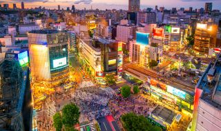 Земетресение с магнитуд 6.2 разтърси Токио