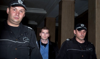 Октай Енимехмедов остава в ареста