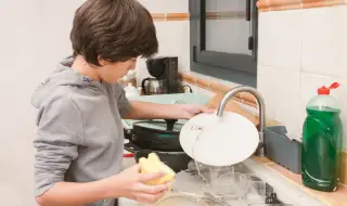 Най-важните трикове при миене на съдове