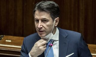Правителството на Италия очаква решението на Сената