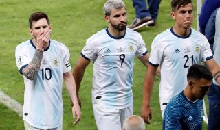 Агуеро помага на Барселона при преговорите с Меси