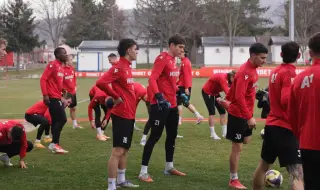 ЦСКА ще търси нов защитник до последно