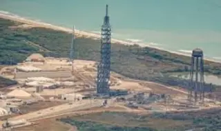 Тежки разрушения в Кейп Канаверал след взривяването на ракетата New Glenn