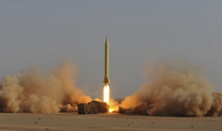Западът иска ООН да разследва тестовете на балистични ракети в Иран