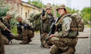 Намаляват британската армия