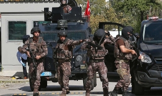 Гърция отхвърли искането за убежище на турски военни