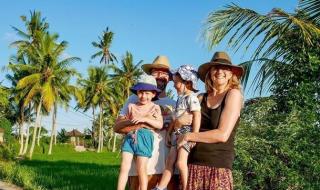 Хитро семейство кара карантина на райско място (СНИМКИ)