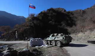 Русия нареди евакуация в Нагорни Карабах, Франция спешно свиква Съвета за сигурност