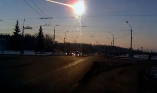 Метеорит, не по-лош от челябинския, прелетя над Омск (ВИДЕО)