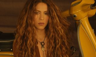 Шакира се завръща с нов горещ сингъл – “DON’T WAIT UP” (ВИДЕО)