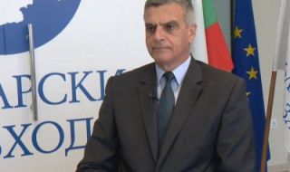 Стефан Янев: Политиката ни към конфликта в Украйна беше емоционална, но последователна