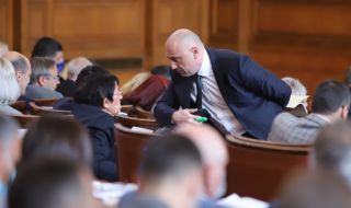 Парламентът продължава работа по актуализацията на бюджета на ДОО