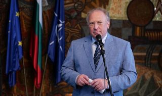 Стоев: Трябва споразумение за прилагане на договорите със Скопие