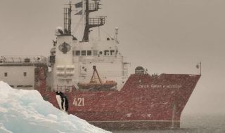 Българските антарктици очакват новия си дом