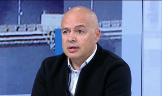 Георги Свиленски: Радев да каже защо бави свикването на парламента