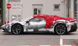 Първи снимки на новото Ferrari