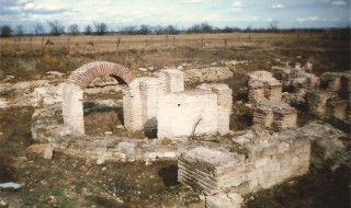 Иманяри, разкопали античен град, отиват на съд