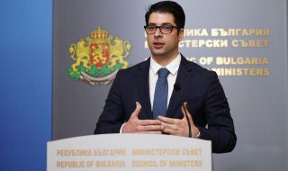 Пеканов: Увеличаваме парите за образование и здравеопазване в ревизираната версия на Плана