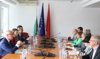 БСП-ОЛ пред БАМИ: Развиваща се индустрия е базата за всяка социална политика