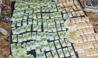 По време на акция "Бяло": Голямо количество дрога и хиляди евро намерени в дома на дилър от Добрич 
