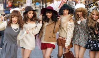 Защо азиатките масово носят мини поли до бикините?