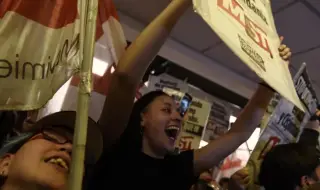 54 двойки вдигнаха масова сватба в опустошената ивица Газа