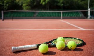 Огромен скандал с български тенис съдия, залагал на мачове, които ръководи