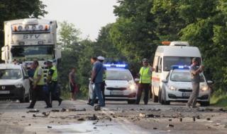 Жена загина при тежка катастрофа край Стара Загора