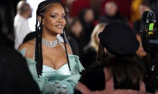 Риана пострада при инцидент с електрически скутер