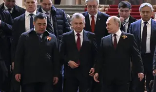 Русия чества победата във Втората световна война! Владимир Путин: Западът подклажда глобални конфликти