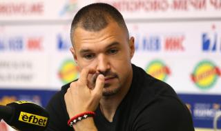 Валери Божинов страда от липсата на футбол