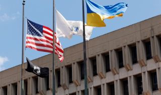 Американски депутати са против одобряване искането за допълнително финансиране на Киев