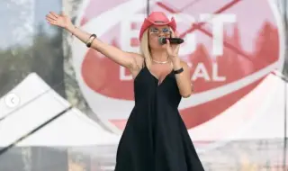 Лора Караджова разказа за майчинството след появата на третото дете