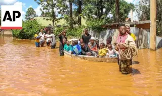 Най-малко 23 жертви при наводнения в Кения ВИДЕО
