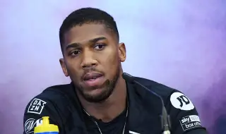 Антъни Джошуа оцеля след тежка катастрофа в Нигерия – двама загинали - ВИДЕО