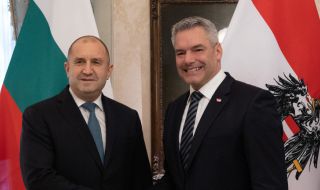 Австрийският канцлер пристига в България, Радев води Нехамер на границата с Турция