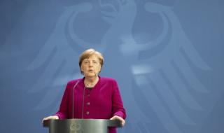 Германският бизнес очаква план от Меркел
