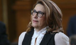 Татяна Буруджиева: Улицата може да контролира, но не да управлява