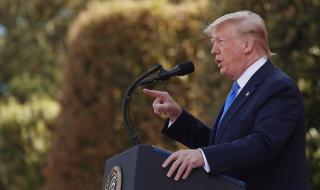 В САЩ: Тръмп е заплаха за нацията