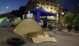 Гарван гарвану око не вади 