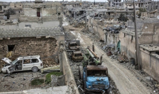 30 жертви след въздушен удар по рафинерия на ИД